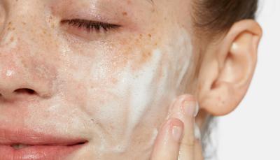 oil to foam cleanser make up removal